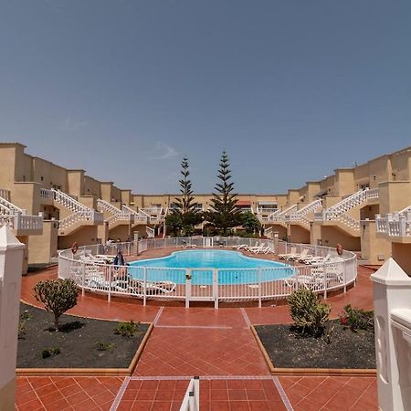 Apartamento Nuevo!!! Recién reformado con piscina y parking Caleta de Fuste Exterior foto