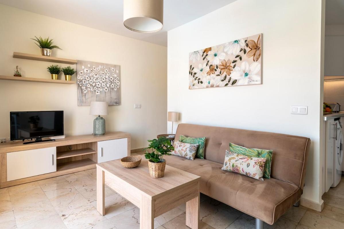 Apartamento Nuevo!!! Recién reformado con piscina y parking Caleta de Fuste Exterior foto