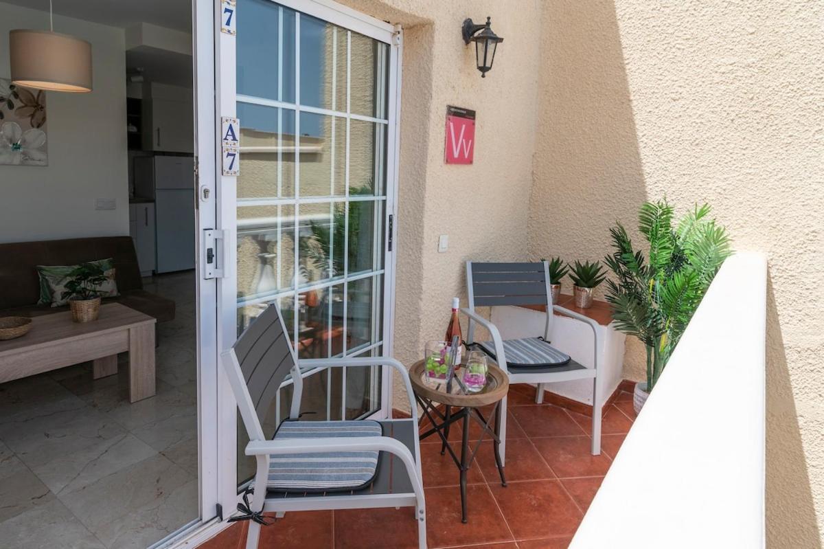 Apartamento Nuevo!!! Recién reformado con piscina y parking Caleta de Fuste Exterior foto